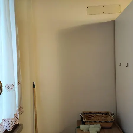 Large With 2 Bedrooms In The Historic Center Lejlighed