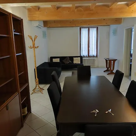 Large With 2 Bedrooms In The Historic Center Lejlighed Reggio Emilia