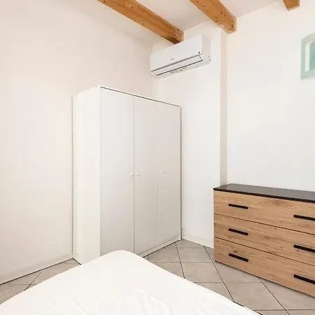 Lejlighed Large With 2 Bedrooms In The Historic Center Reggio Emilia