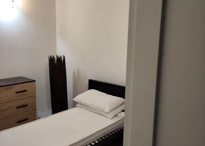 شقة Large With 2 Bedrooms In The Historic Center *