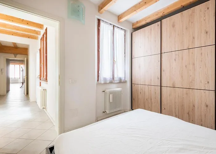 شقة Large With 2 Bedrooms In The Historic Center *